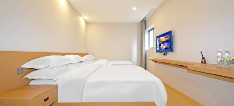 柏然酒店(重庆沙坪坝高铁站金沙天街店)图片