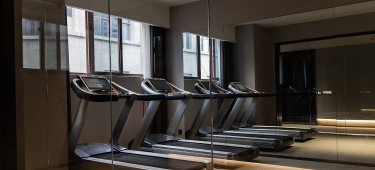 尚爵假日酒店(太和健康中路体育场店)图片