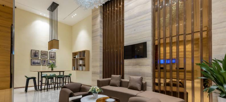 宜朵酒店(马山县高铁站人民广场店)图片