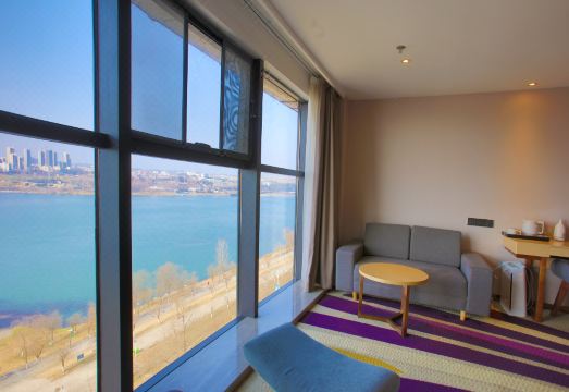 Lijin Hotel (Danjiangkou Dam Branch) Hotel Overview