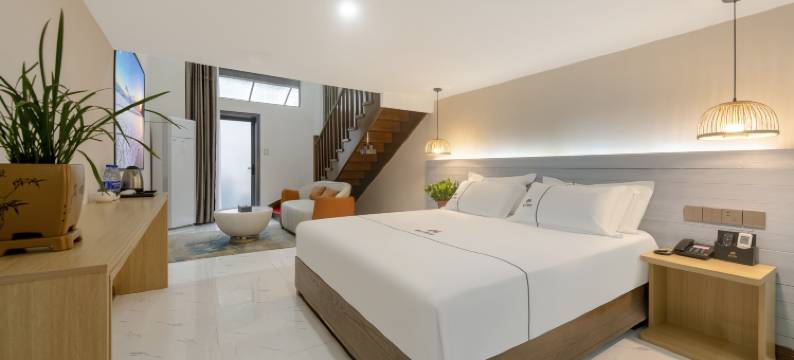 庐山风景区雅山酒店(牯岭街店)图片