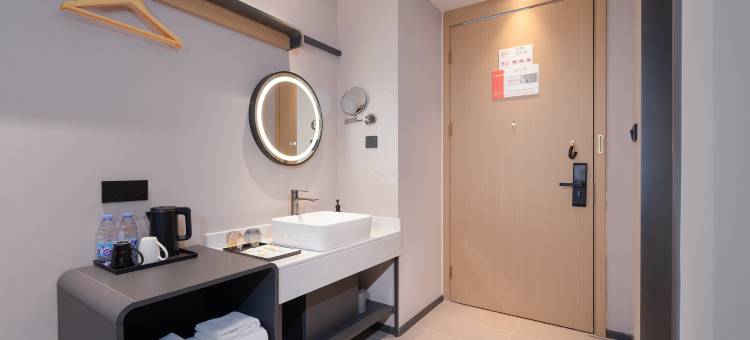 艺选酒店(庐山市铜锣湾广场汽车站店)图片