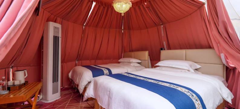 青海湖在畔海景客栈图片