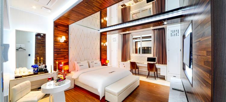 豪华酒店(Mokpo Myeongpum Hotel)图片