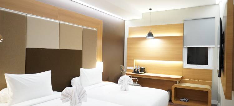 巴布亚勒斯塔里弗朗特一号酒店(Front One Hotel Papua Lestari)图片