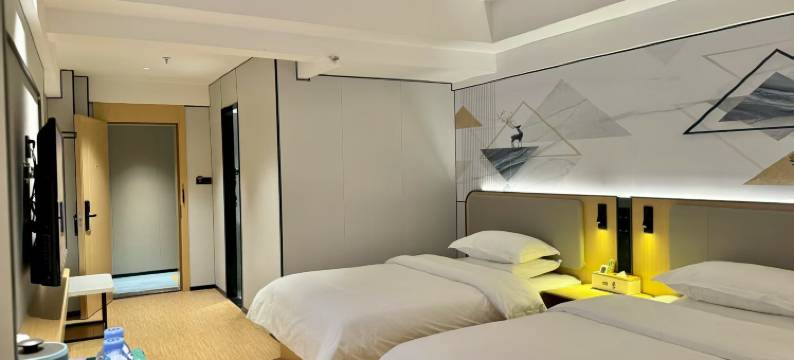 四季如居酒店(玉林十字街云天宫店)图片