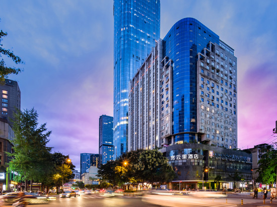 宽窄·宽云里｜Coffee●dryer酒店(成都春熙路天府广场地铁站店)