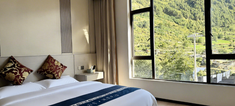 小金·Mountain View云享凤慧美宿图片