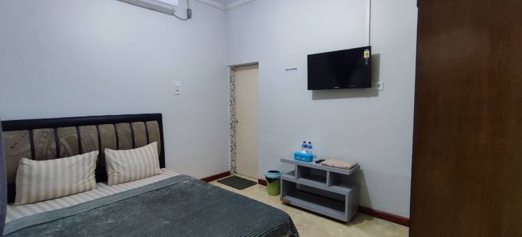 位于巴东西的3卧室公寓-360平方米|带3个独立浴室(Guesthouse Pondok Amak)图片