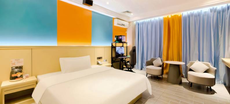 轻叶电竞民宿(水东街店)图片