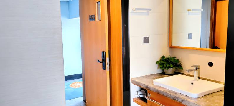 雲栖精宿酒店(安丘泰华城店)图片