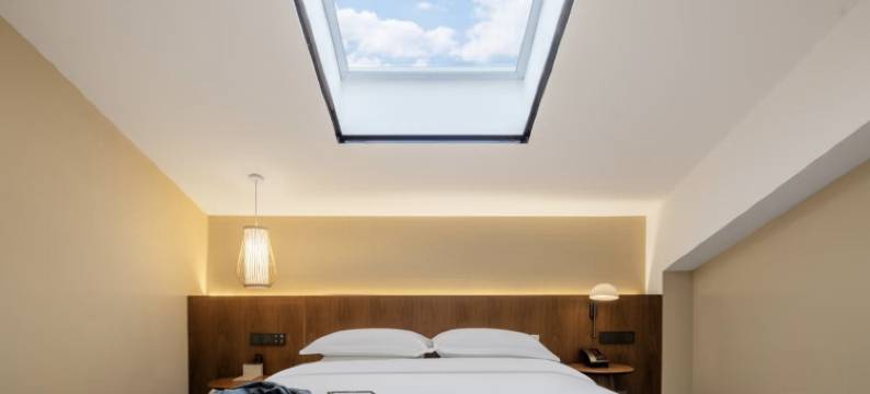 轻颖宿酒店(洛阳北郊机场店)图片