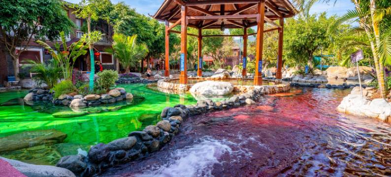 弥勒鑫甲玉泉温泉酒店图片