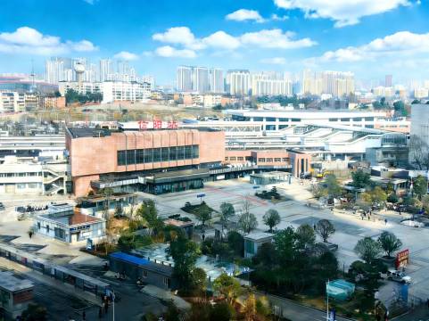 信阳世纪星连锁酒店(信阳火车站天润广场店)图片