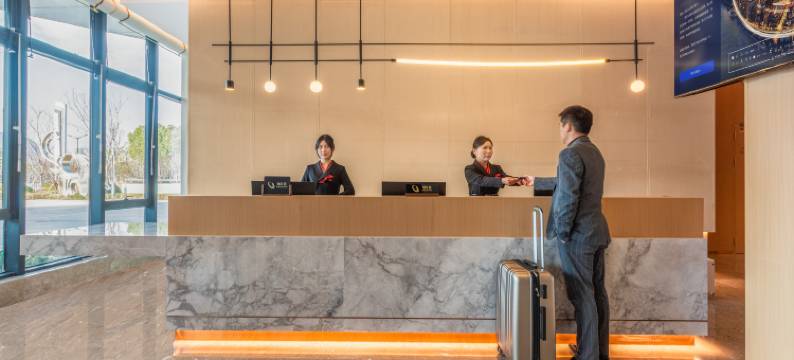 非繁云居酒店(湖州南浔高铁站店)图片