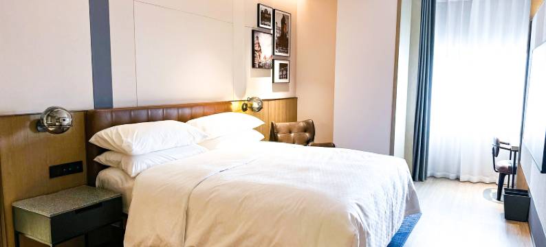 哈尔滨中央大街福朋喜来登酒店(城市中心火车站店)图片