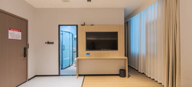 鼎峰酒店(文化广场昭通第三人民医院店)图片