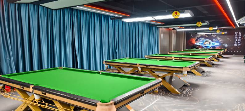 艺龙海雅酒店(许昌胖东来时代广场曹魏古城店)图片