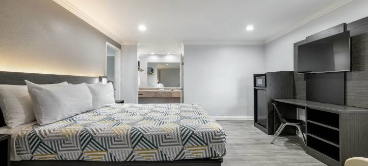 加利福尼亚阿纳海姆- 会议中心 6号汽车旅馆(Motel 6 Anaheim, CA - Convention Center)图片