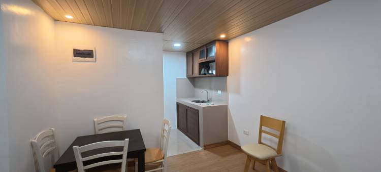 TravelNest Transient Inn Santa Rosa Laguna图片