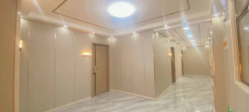 灌云铂曼精选酒店(花果山机场店)图片