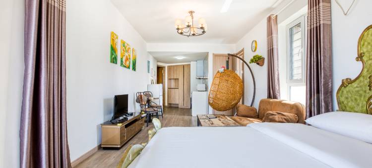 拾光海景民宿(山海广场万科店)图片