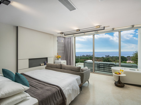 依岸·玖涧海民宿(涠洲岛五彩滩店)