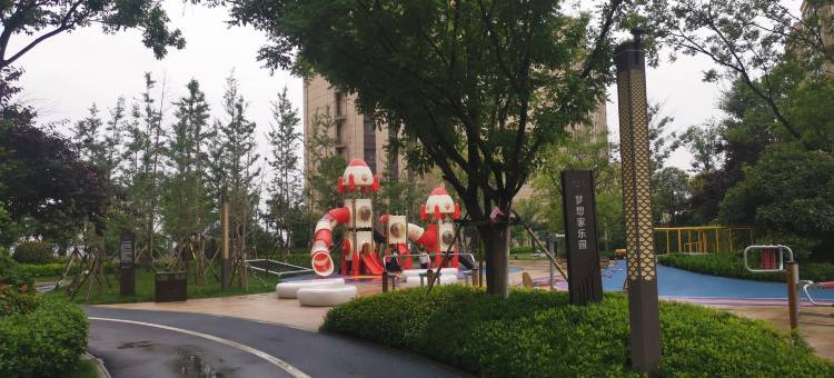 林里居花间民宿(新密银基旅游度假区动物王国店)图片