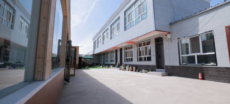 那拉提荣强农家乐图片