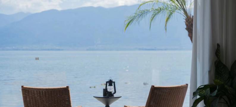 大理双廊四月天海景客栈图片