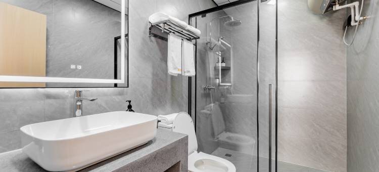 阿尔泰七台火山营地图片