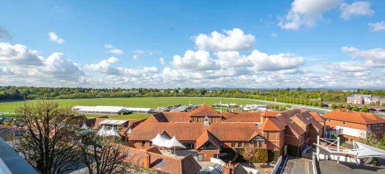 切斯特罗姆兹公寓式酒店(Roomzzz Chester City)图片