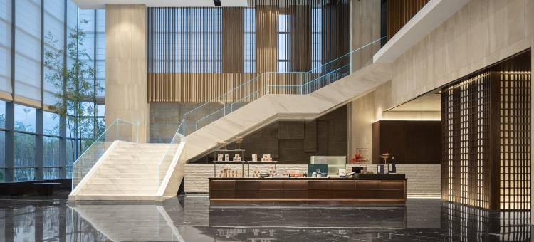 郑州东站龙子湖高校区仟那元熙酒店图片