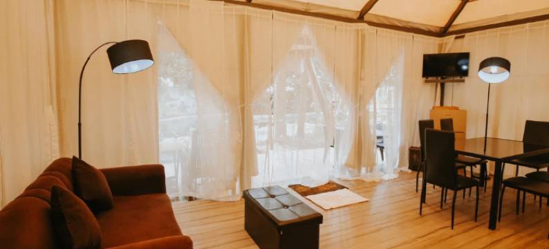 普拉拉-卡莱塔酒店(Playa la Caleta)图片