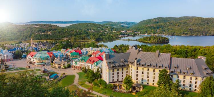 费尔蒙特特雷布兰特酒店(Fairmont Tremblant)图片
