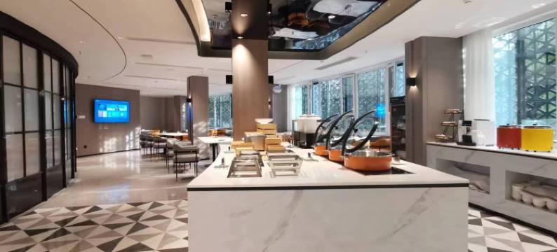 柏曼酒店(济南长清区政府高铁站店)图片