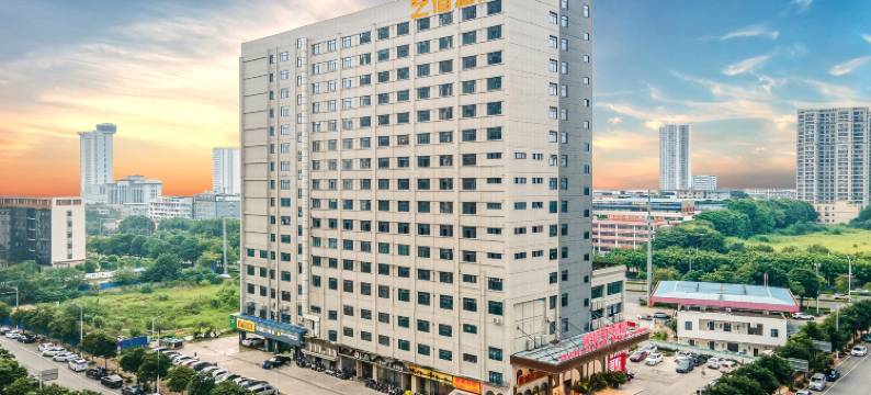 艺宿主题酒店(南宁西乡塘民族大学地铁站店)图片