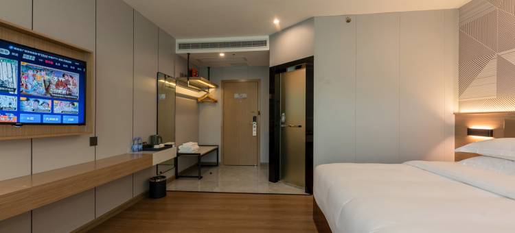 柏曼酒店(龙岩动车站中山路店)图片