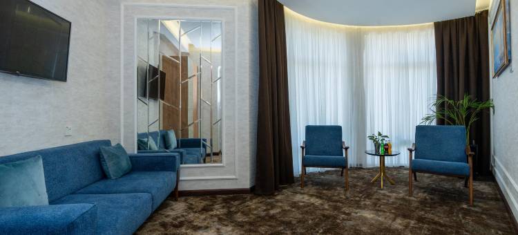 石榴石酒店(Garnet hotel)图片