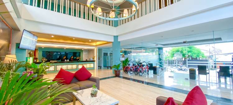 日惹玛丽奥勃洛酒店(Luxury Malioboro Yogyakarta Hotel)图片