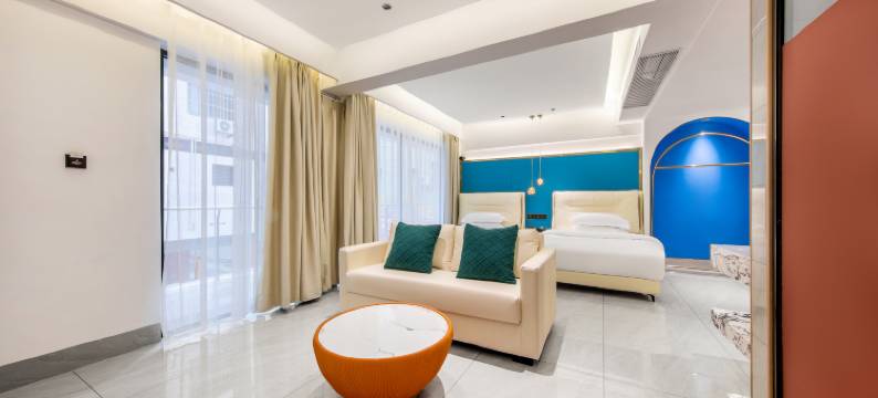 花月酒店(西双版纳景洪告庄西双景星光夜市店)图片