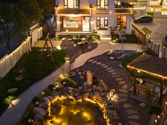 枫林晚居丨花园景·庭院民宿(婺源高铁站弦高城店)