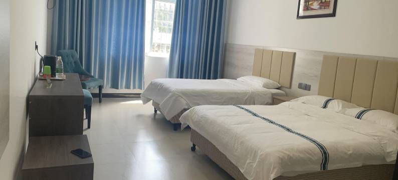 慢时光民宿(万岁山武侠城店)图片