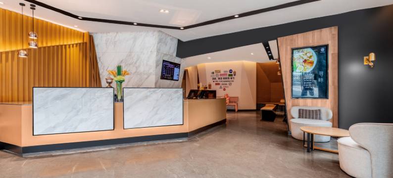 如家商旅酒店(南宁金湖广场地铁站店)图片