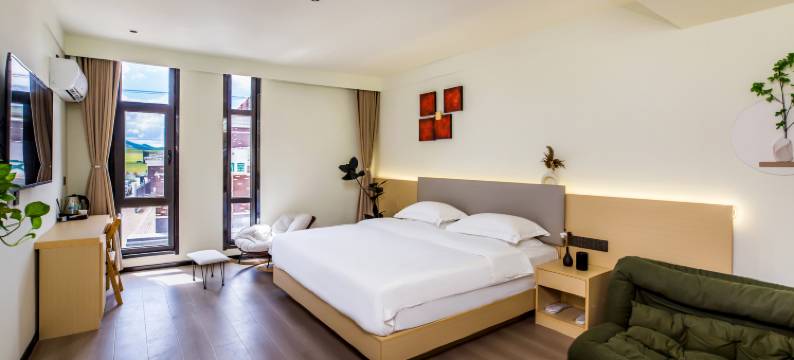 乌兰布统与云居尚景民宿图片