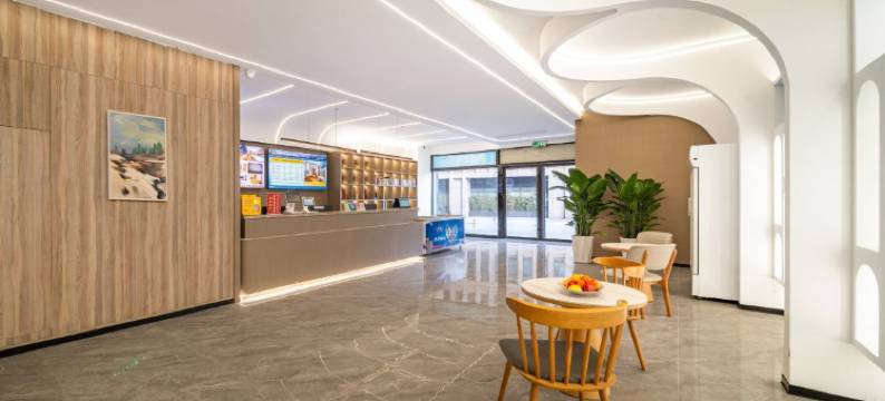 康瑞酒店(郑州高铁东站省骨科医院地铁站店)图片