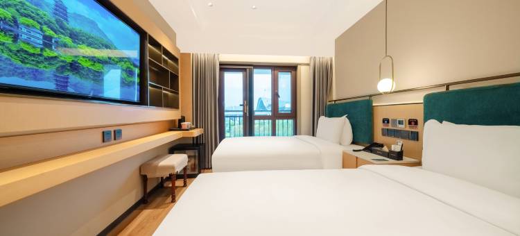 艾居艺术酒店(营口理工学院奥体中心店)图片