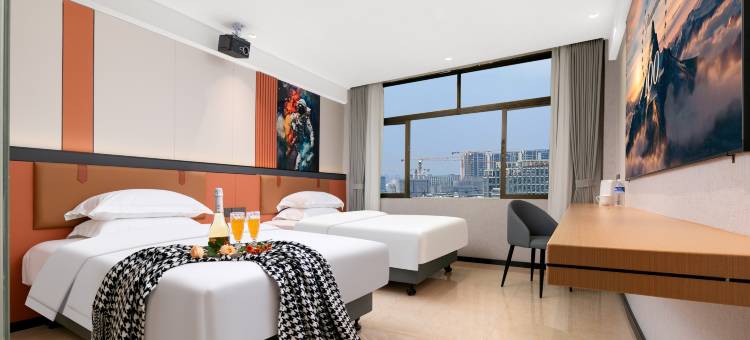 18宜朵酒店图片