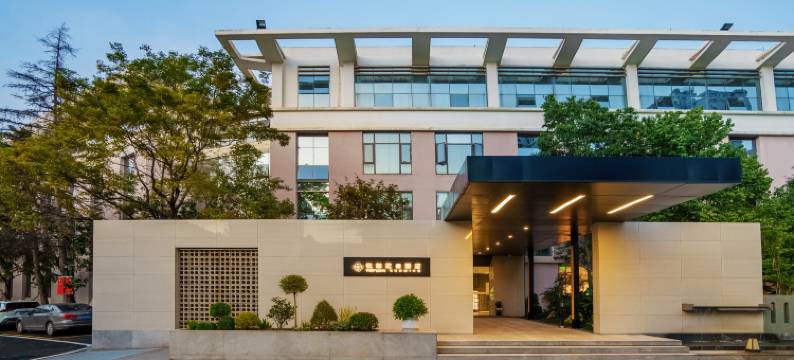 昆明悦朗花园酒店(南亚风情第壹城爱琴海购物公园店)图片