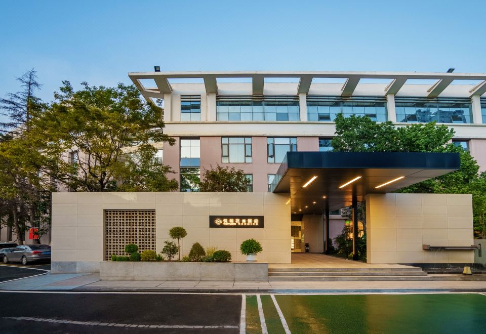 昆明悦朗花园酒店（南亚风情第壹城爱琴海购物公园店）外景图